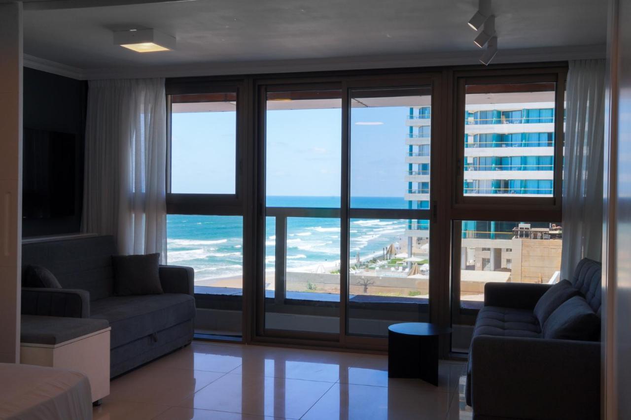 Beachfront Boutique Apartment Herzelia Εξωτερικό φωτογραφία