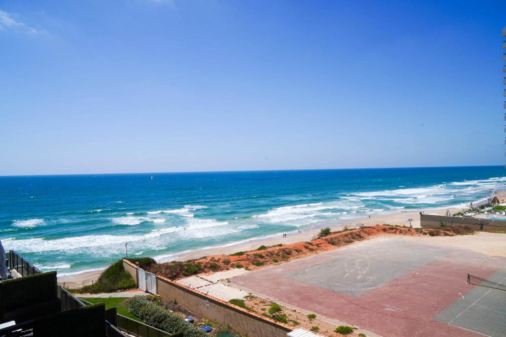 Beachfront Boutique Apartment Herzelia Εξωτερικό φωτογραφία