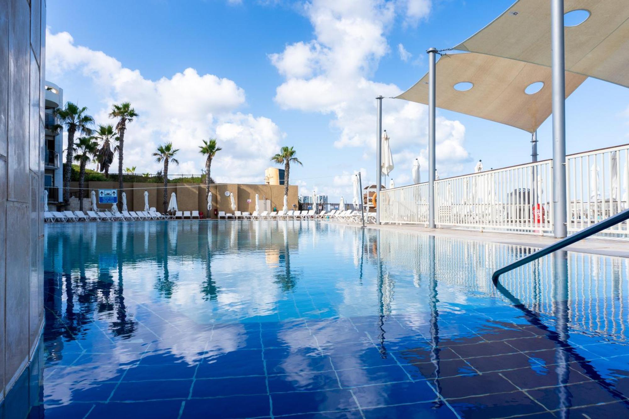 Beachfront Boutique Apartment Herzelia Εξωτερικό φωτογραφία